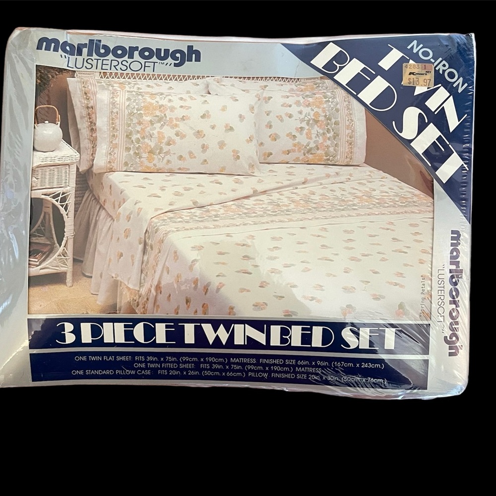 Vintage NOS 3 Piece Twin Bed Sheet Set w/ Begonias - Made In USA